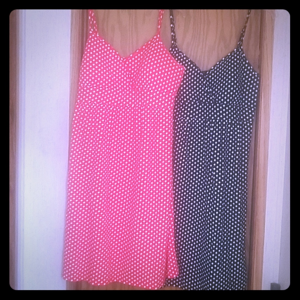 Set of 2 sundresses